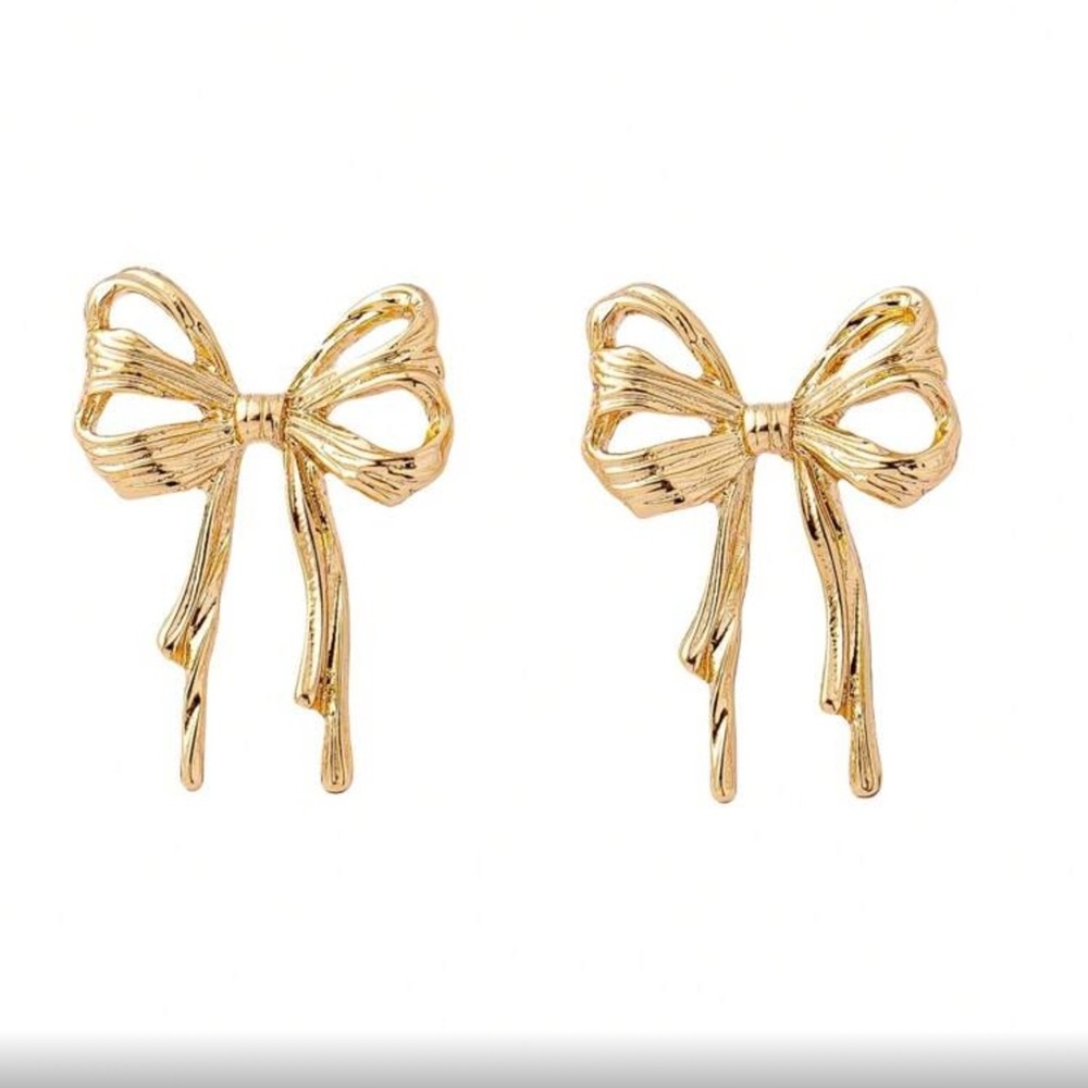 ✨Elegant Gold tone Bow Hypoallergenic Earrings - Picture 4 of 5